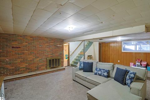 Tiny photo for 990 Glencoe Road, Alma, MI 48801 (MLS # 1941639)