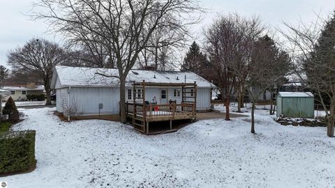 Tiny photo for 990 Glencoe Road, Alma, MI 48801 (MLS # 1941639)