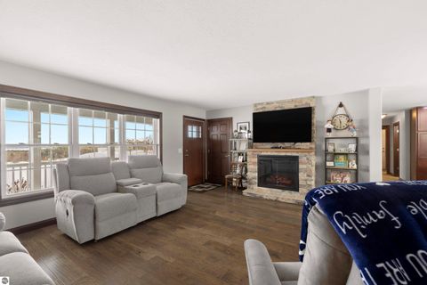 Tiny photo for 2544 Scenic Circle, Honor, MI 49640 (MLS # 1942278)