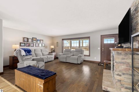 Tiny photo for 2544 Scenic Circle, Honor, MI 49640 (MLS # 1942278)