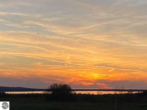 Tiny photo for 2544 Scenic Circle, Honor, MI 49640 (MLS # 1942278)