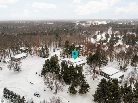 Tiny photo for 8906 Manhattan North, Traverse City, MI 49685 (MLS # 1941463)