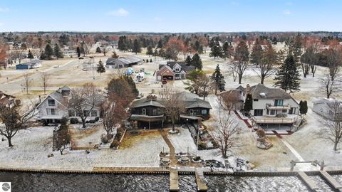 Tiny photo for 1116 Fairway Drive, Lake Isabella, MI 48893 (MLS # 1943181)