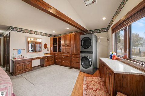 Tiny photo for 1116 Fairway Drive, Lake Isabella, MI 48893 (MLS # 1943181)