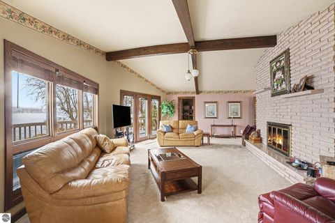 Tiny photo for 1116 Fairway Drive, Lake Isabella, MI 48893 (MLS # 1943181)