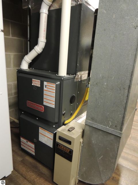 Tiny photo for 1116 Fairway Drive, Lake Isabella, MI 48893 (MLS # 1943181)