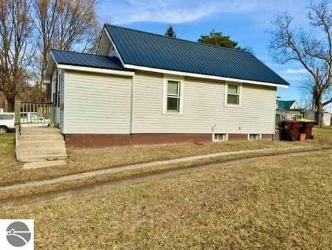 Tiny photo for 346 N Grover Street, Alma, MI 48801 (MLS # 1941536)