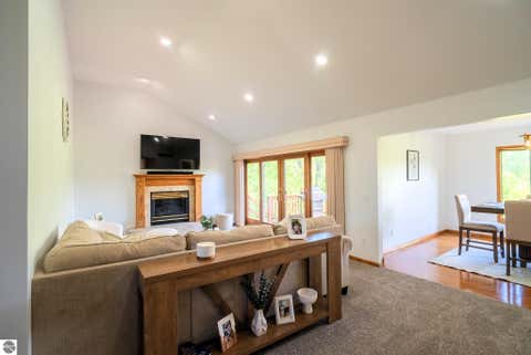 Tiny photo for 296 Coachman Drive, Mt Pleasant, MI 48858 (MLS # 1946985)