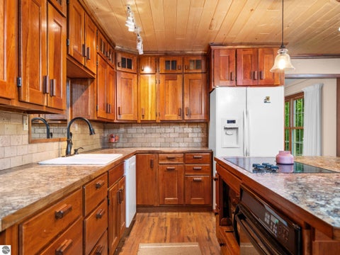 Tiny photo for 9350 W Watergate Road, McBain, MI 49657 (MLS # 1950723)