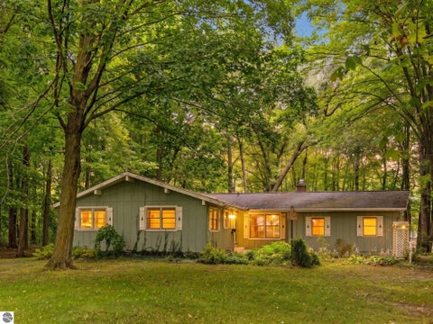 Tiny photo for 9350 W Watergate Road, McBain, MI 49657 (MLS # 1950723)