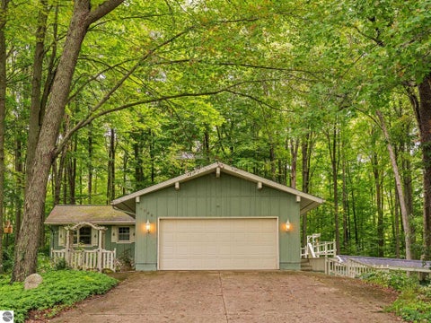 Tiny photo for 9350 W Watergate Road, McBain, MI 49657 (MLS # 1950723)
