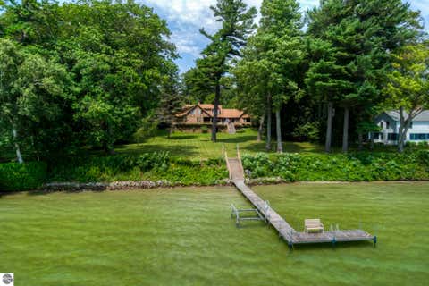 Tiny photo for 3706 N Manitou Trail, Leland, MI 49654 (MLS # 1949023)