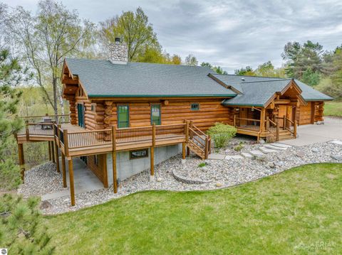 Photo of 5565 Rau Road, West Branch, MI 48661 (MLS # 1945270)