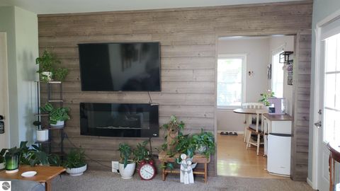 Tiny photo for 1407 W Broadway Street, Mt Pleasant, MI 48858 (MLS # 1945108)
