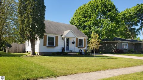 Tiny photo for 1407 W Broadway Street, Mt Pleasant, MI 48858 (MLS # 1945108)