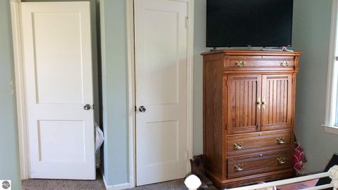 Tiny photo for 1407 W Broadway Street, Mt Pleasant, MI 48858 (MLS # 1945108)