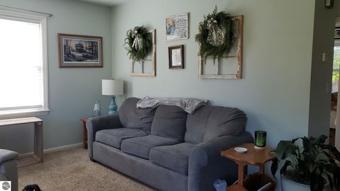 Tiny photo for 1407 W Broadway Street, Mt Pleasant, MI 48858 (MLS # 1945108)