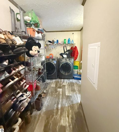 Tiny photo for 1304 Powder Horn Drive, Mt Pleasant, MI 48858 (MLS # 1942153)