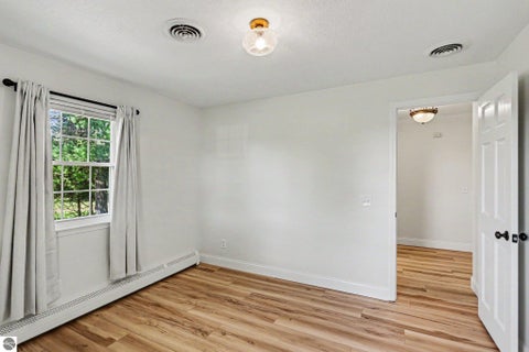 Tiny photo for 341 S Lincoln RD, Mt Pleasant, MI 48858 (MLS # 1945475)
