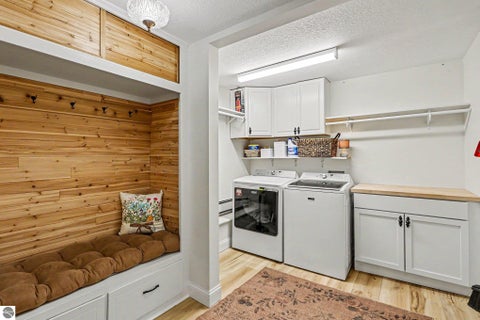 Tiny photo for 341 S Lincoln RD, Mt Pleasant, MI 48858 (MLS # 1945475)