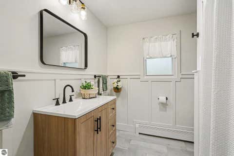 Tiny photo for 341 S Lincoln RD, Mt Pleasant, MI 48858 (MLS # 1945475)