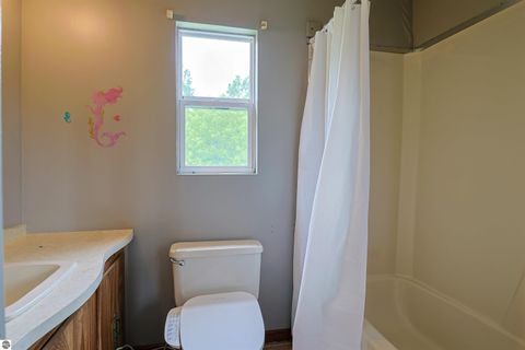 Tiny photo for 4718 Spur Road, Breckenridge, MI 48615 (MLS # 1947572)