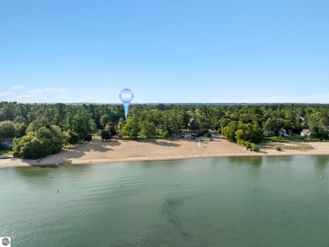 Tiny photo for 1100 Peninsula Drive, Traverse City, MI 49686 (MLS # 1949917)