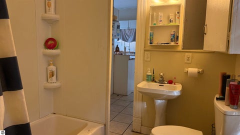 Tiny photo for 630 W Eighth Street, Traverse City, MI 49684 (MLS # 1952067)