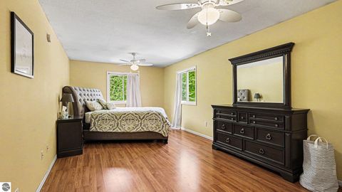 Tiny photo for 1012 Highland Street, Mt Pleasant, MI 48858 (MLS # 1945734)