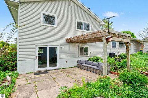 Tiny photo for 937 Riverview Drive, Alma, MI 48801 (MLS # 1945384)