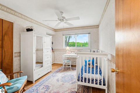 Tiny photo for 937 Riverview Drive, Alma, MI 48801 (MLS # 1945384)