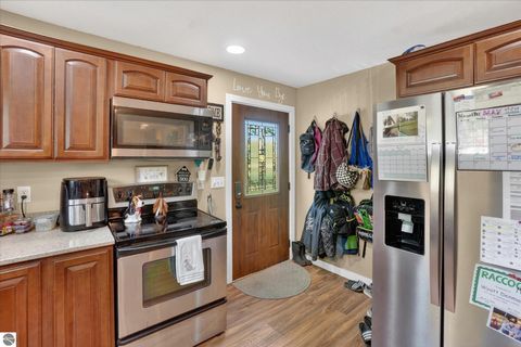 Tiny photo for 225 Grafton Avenue, Alma, MI 48801 (MLS # 1945506)