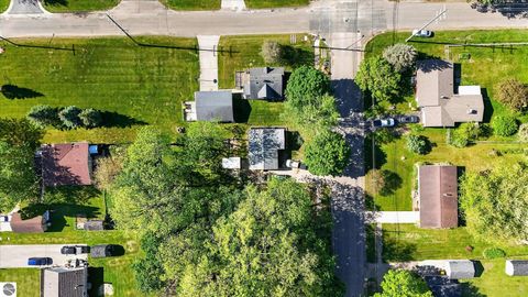 Tiny photo for 225 Grafton Avenue, Alma, MI 48801 (MLS # 1945506)