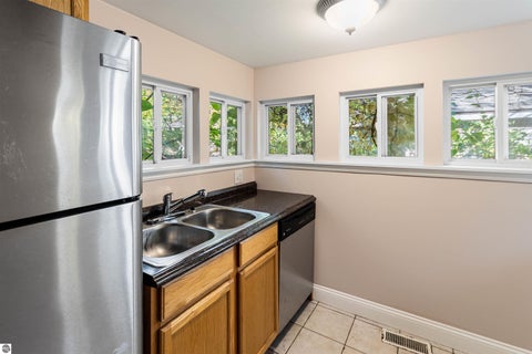 Tiny photo for 336 W Ninth Street, Traverse City, MI 49684 (MLS # 1951688)