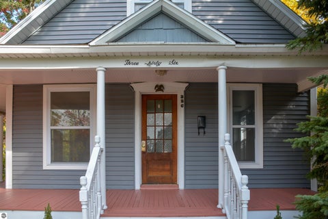 Tiny photo for 336 W Ninth Street, Traverse City, MI 49684 (MLS # 1951688)