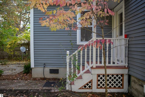 Tiny photo for 336 W Ninth Street, Traverse City, MI 49684 (MLS # 1951688)