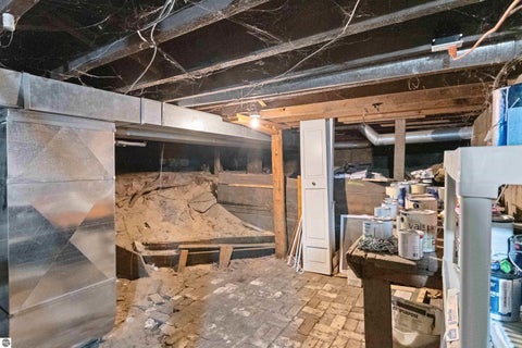 Tiny photo for 336 W Ninth Street, Traverse City, MI 49684 (MLS # 1951688)