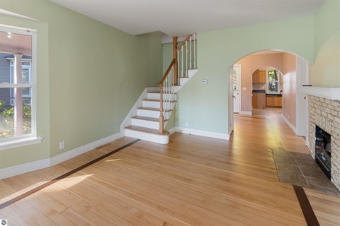 Tiny photo for 336 W Ninth Street, Traverse City, MI 49684 (MLS # 1951688)