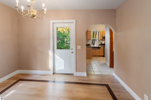 Tiny photo for 336 W Ninth Street, Traverse City, MI 49684 (MLS # 1951688)
