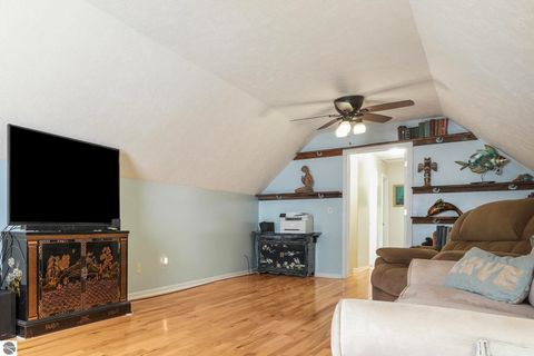 Tiny photo for 3611 Oxford Drive, Traverse City, MI 49686 (MLS # 1946625)
