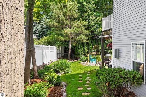 Tiny photo for 3611 Oxford Drive, Traverse City, MI 49686 (MLS # 1946625)