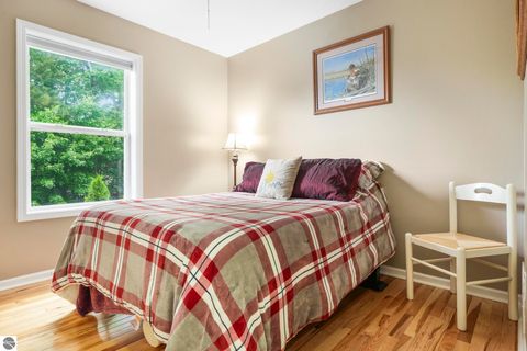 Tiny photo for 3611 Oxford Drive, Traverse City, MI 49686 (MLS # 1946625)