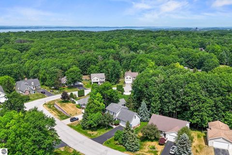 Tiny photo for 3611 Oxford Drive, Traverse City, MI 49686 (MLS # 1946625)