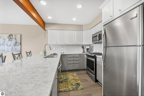 Tiny photo for 4991 N Crossover DR #806, Bellaire, MI 49615 (MLS # 1945054)