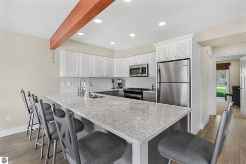 Tiny photo for 4991 N Crossover DR #806, Bellaire, MI 49615 (MLS # 1945054)