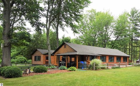 Tiny photo for 4991 N Crossover DR #806, Bellaire, MI 49615 (MLS # 1945054)