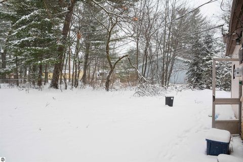 Tiny photo for 1638 S Garfield Avenue, Traverse City, MI 49686 (MLS # 1941571)