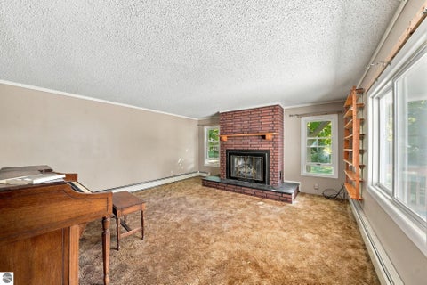 Tiny photo for 406 E Third ST, Elk Rapids, MI 49629 (MLS # 1951367)