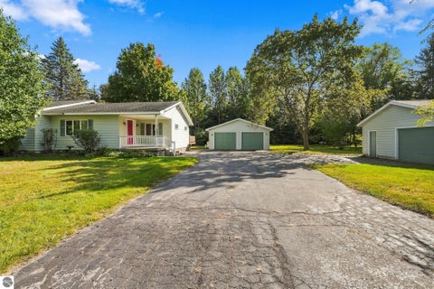 Tiny photo for 406 E Third ST, Elk Rapids, MI 49629 (MLS # 1951367)
