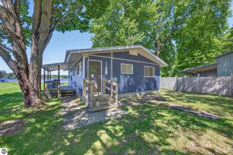 Tiny photo for 2864 Pleasant Lake Shore Drive, Cadillac, MI 49601 (MLS # 1946307)